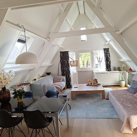 Bed & Bike De Rijp Bed & Breakfast ภายนอก รูปภาพ